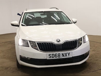 Used Skoda Octavia 2018 for sale - 77733476: Photo