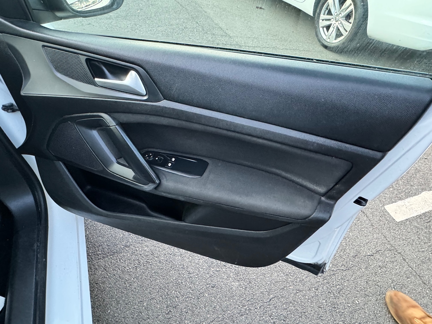 Used Peugeot 308 2019 for sale - 77100918: Photo 9