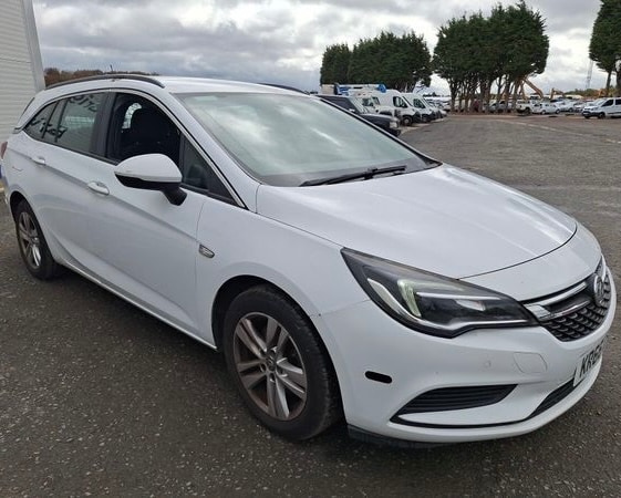 Used Vauxhall Astra 2016 for sale - 76157889: Photo 1