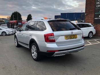 Used Skoda Octavia 2016 for sale - 76495817: Photo