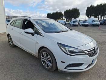 2018 (67) - 1.6 CDTi 16V 136 Design 5dr