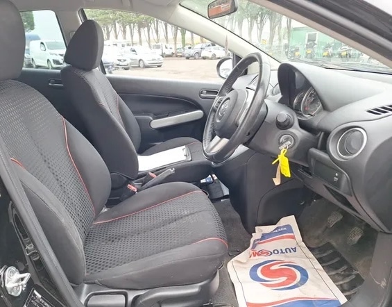 Used Mazda Mazda2 2012 for sale - 76819718: Photo 7