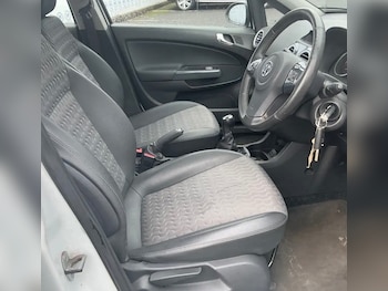 Used Vauxhall Corsa 2012 for sale - 77563647: Photo