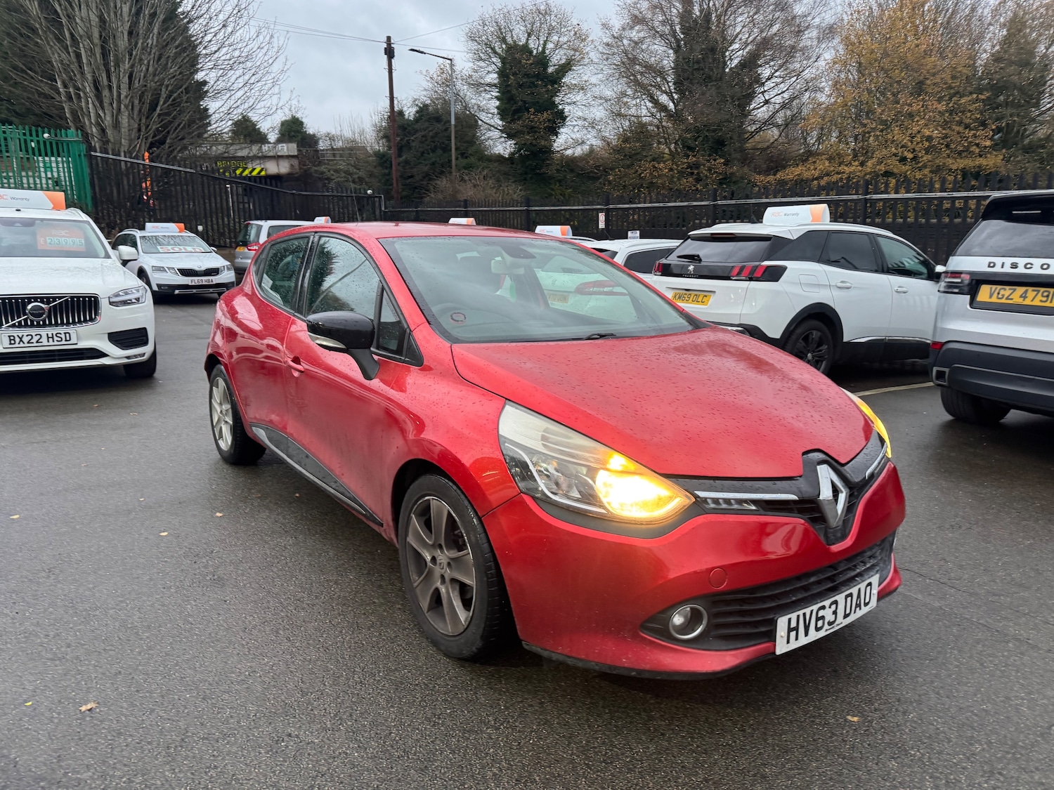 Used Renault Clio 2013 for sale - 76792458: Photo 2