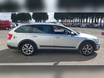 2015 (15) - 2.0 TDI Scout Estate 5dr Diesel Manual 4WD Euro 6 (s/s) (150 ps)