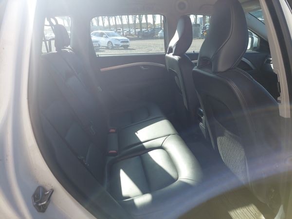 Used Volvo V70 2014 for sale - 76316060: Photo 11