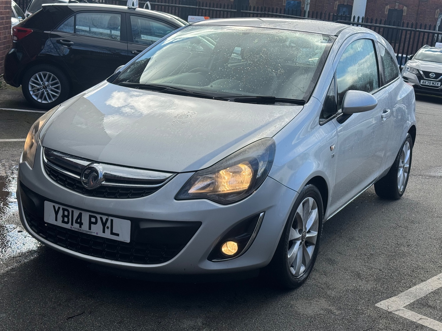 Used Vauxhall Corsa 2014 for sale - 77703288: Photo 1