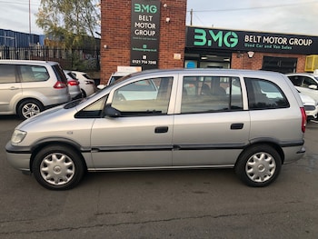 Used Vauxhall Zafira 2003 for sale - 76487300: Photo