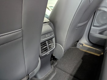 Used Ford Explorer 2026 for sale - 79162135: Photo
