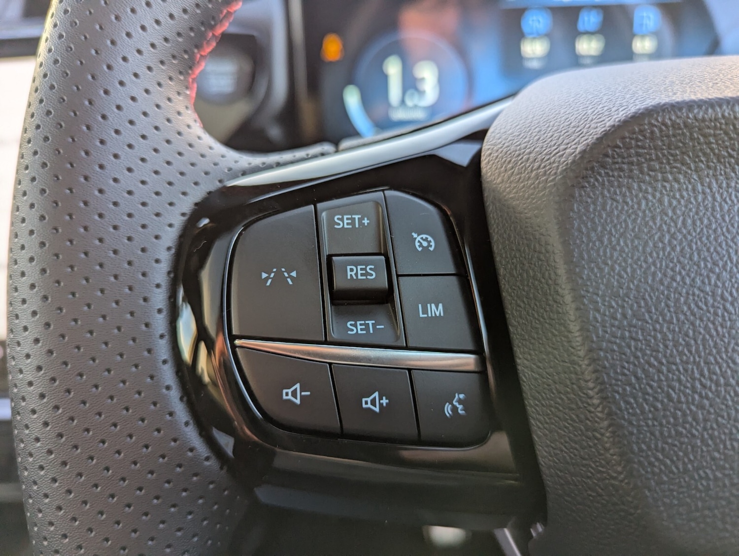 Used Ford Fiesta 1999 for sale - 77010483: Photo 25