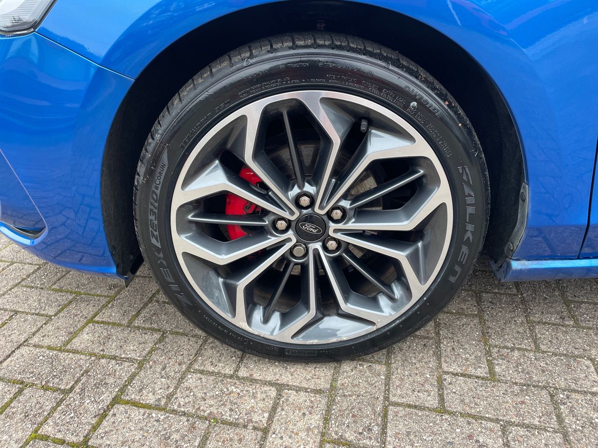 Used Ford Focus 2004 for sale - 76384551: Photo 15