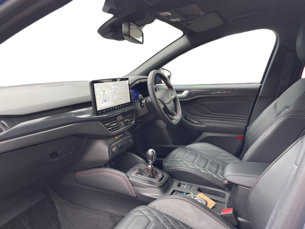 Used Ford Focus 2004 for sale - 76384551: Photo 18