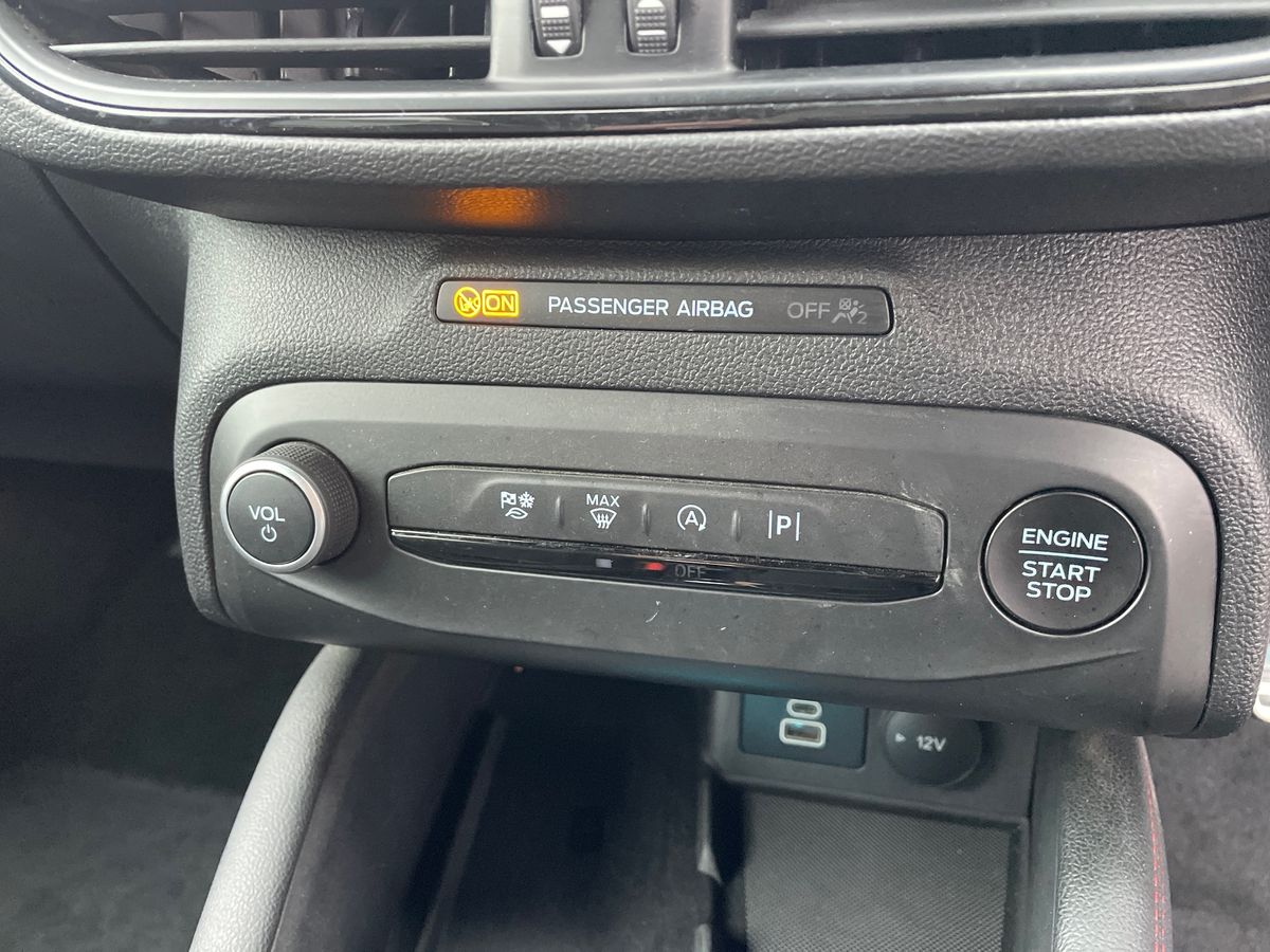 Used Ford Focus 2004 for sale - 76384551: Photo 26