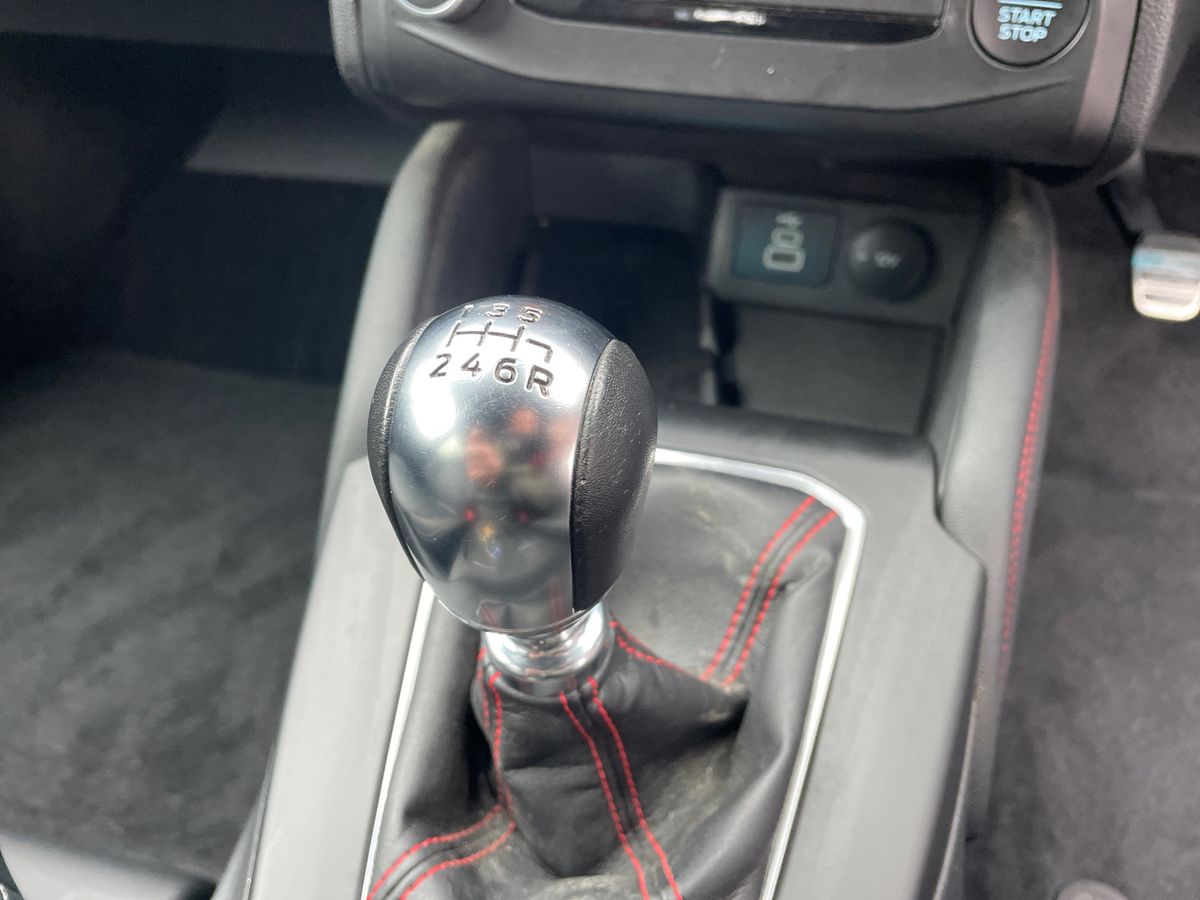 Used Ford Focus 2004 for sale - 76384551: Photo 27