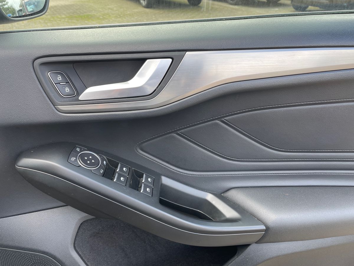 Used Ford Focus 2021 for sale - 77927401: Photo 24