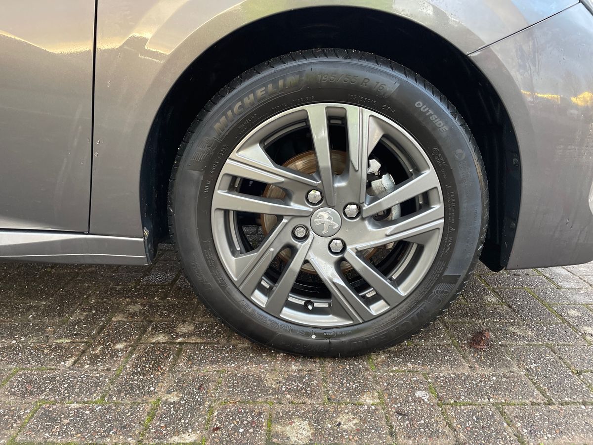 Used Peugeot 208 2022 for sale - 77256323: Photo 11