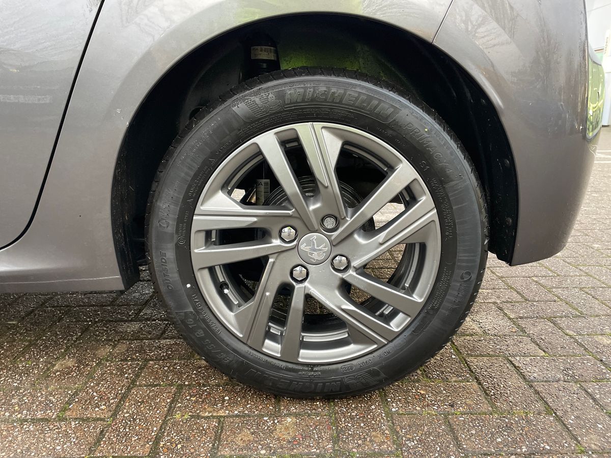 Used Peugeot 208 2022 for sale - 77256323: Photo 14