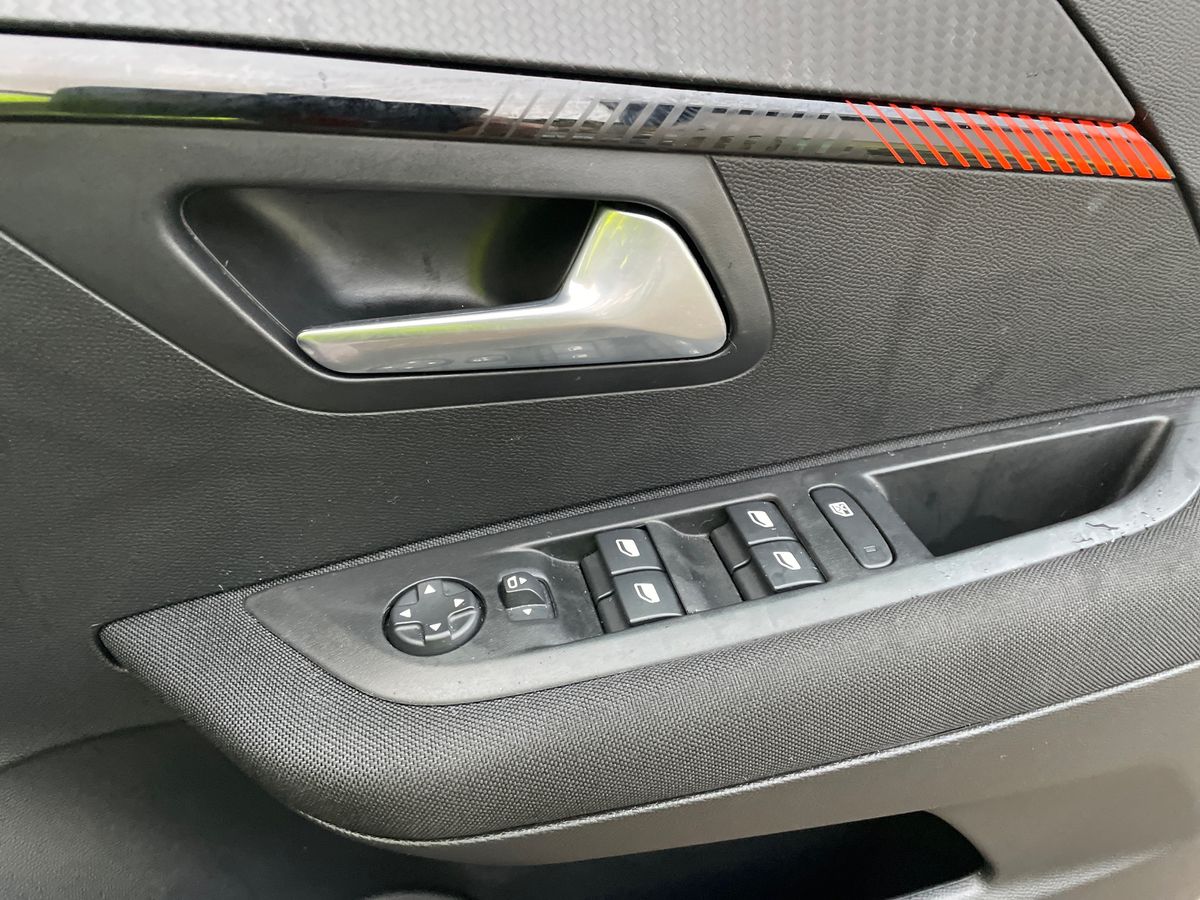 Used Peugeot 208 2022 for sale - 77256323: Photo 24