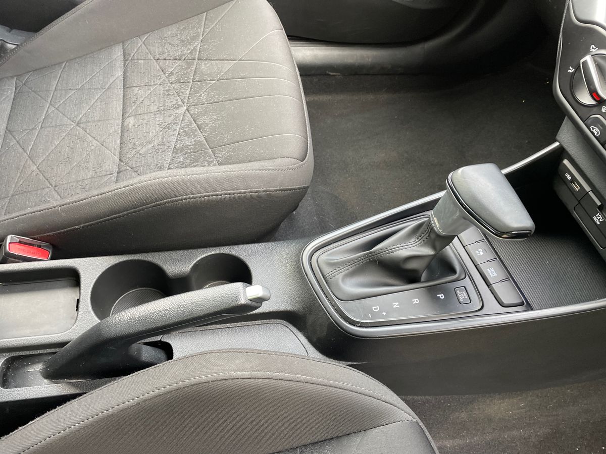 Used Hyundai BAYON 2022 for sale - 77706381: Photo 27