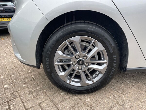 Used Ford Focus 2023 for sale - 75610563: Photo 13