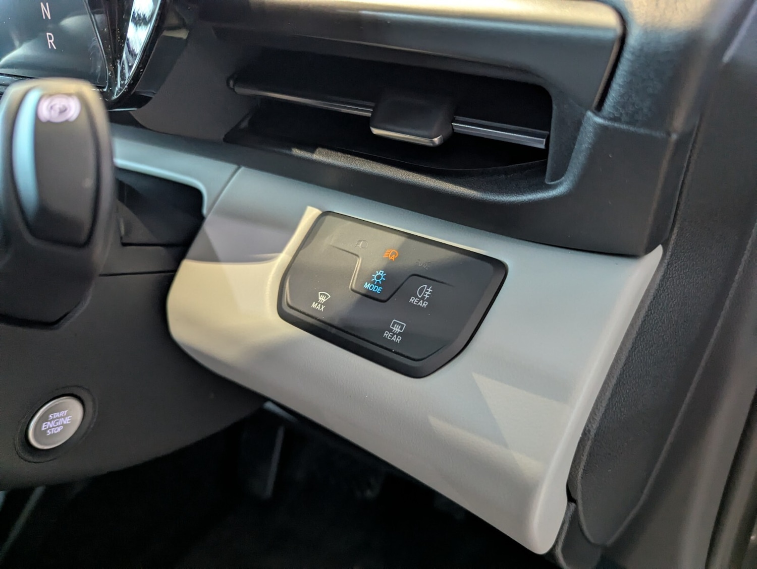 Used Ford Explorer 2026 for sale - 78206655: Photo 20