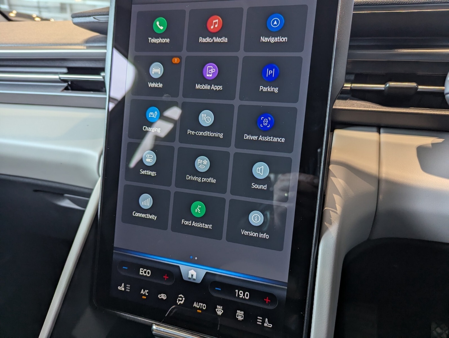 Used Ford Explorer 2026 for sale - 78206655: Photo 27