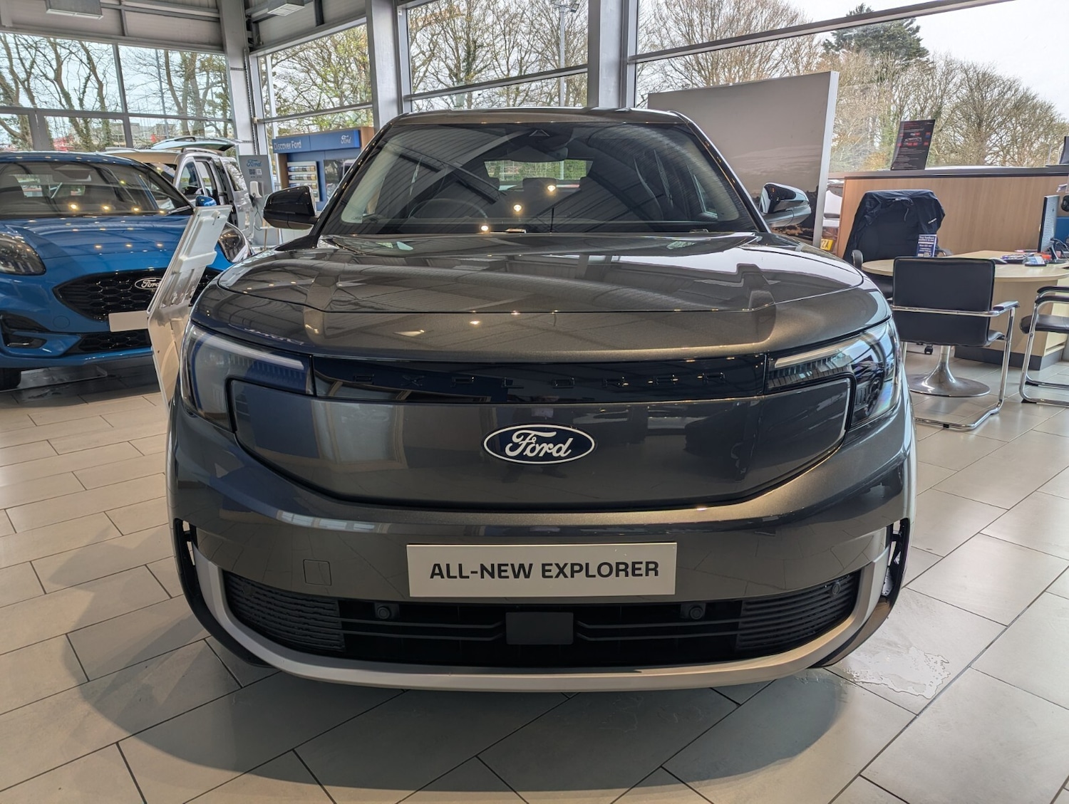 Used Ford Explorer 2026 for sale - 78206655: Photo 3