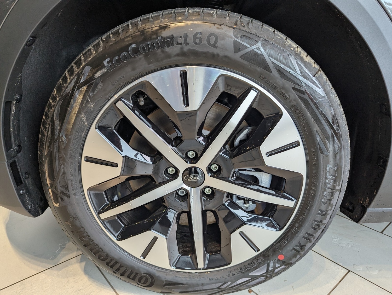 Used Ford Explorer 2026 for sale - 78206655: Photo 4