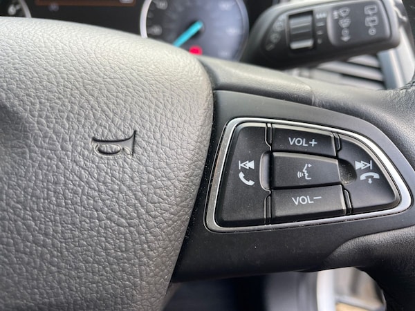 Used Ford Ecosport 2018 for sale - 76276641: Photo 38