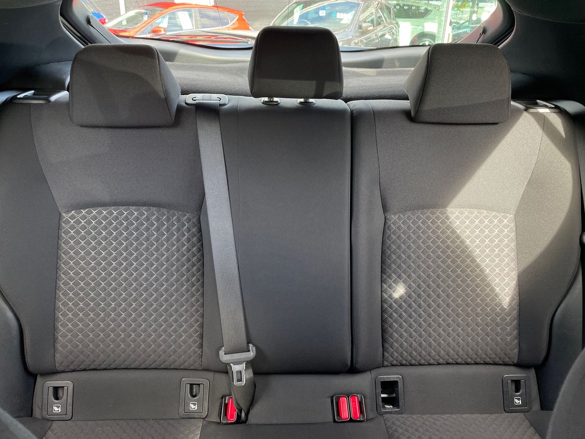 Used Toyota C-HR 2022 for sale - 76384416: Photo 28