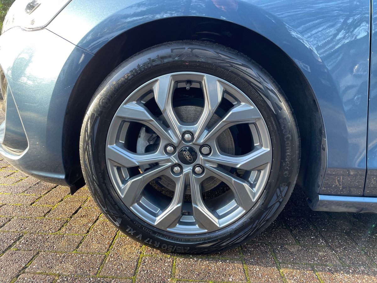 Used Ford Focus 2023 for sale - 76881687: Photo 11