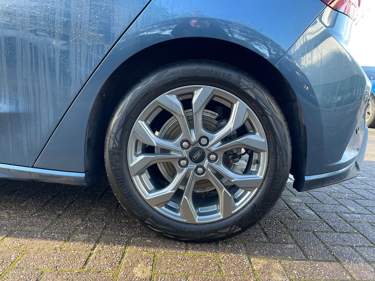 Used Ford Focus 2023 for sale - 76881687: Photo 13