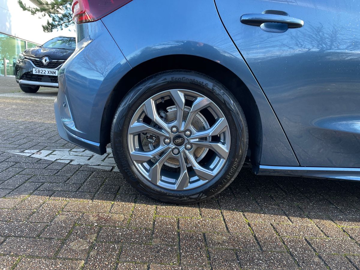 Used Ford Focus 2023 for sale - 76881687: Photo 14