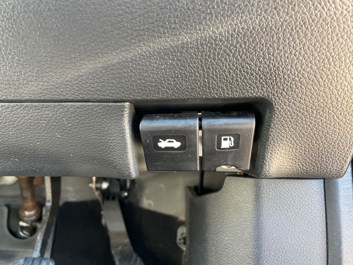 Used Nissan Qashqai 2018 for sale - 76660754: Photo 40