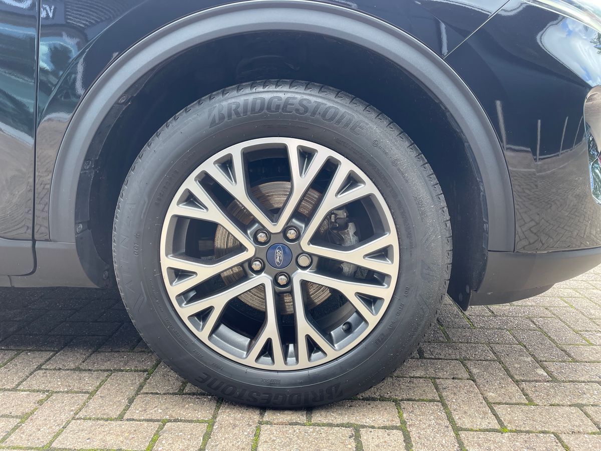 Used Ford Kuga 2022 for sale - 76696475: Photo 11