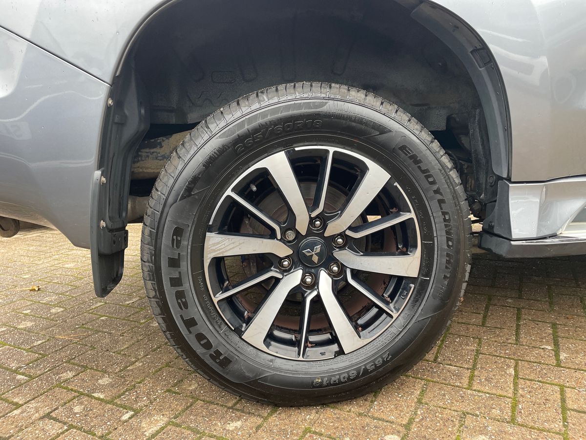 Used Mitsubishi Shogun Sport 2019 for sale - 76350747: Photo 13