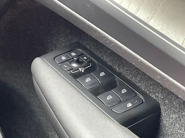 Used Volvo XC40 2021 for sale - 75481997: Photo 24