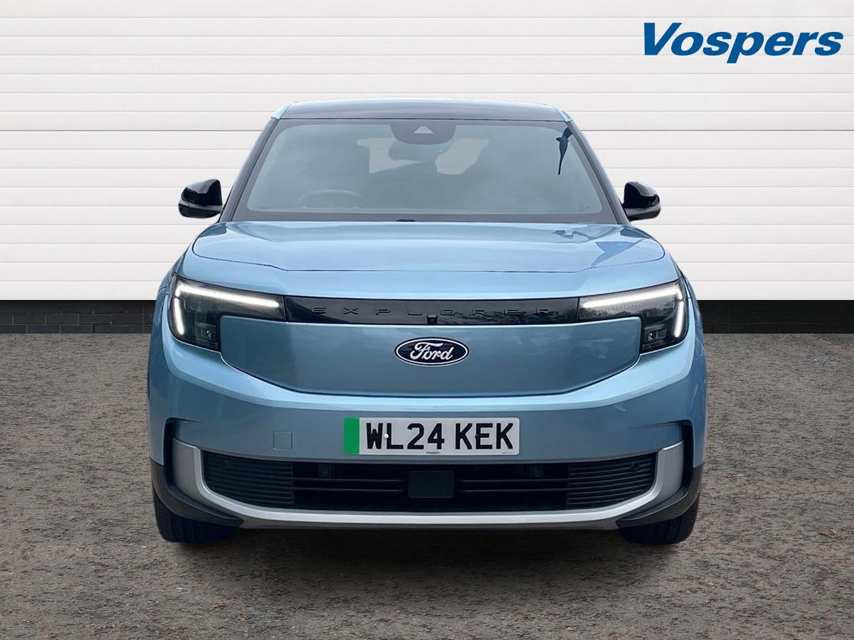 Used Ford Explorer 2024 for sale - 76289952: Photo 2