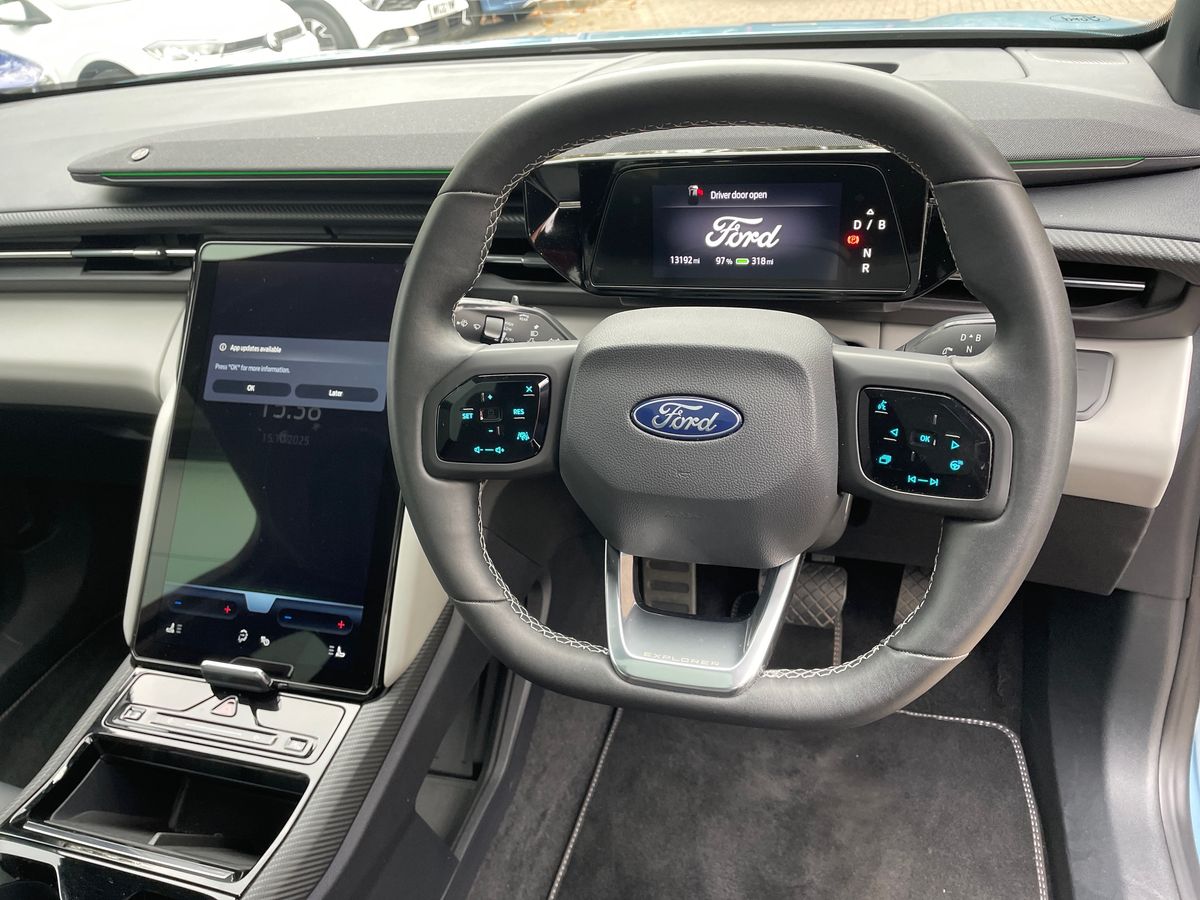 Used Ford Explorer 2024 for sale - 76289952: Photo 21