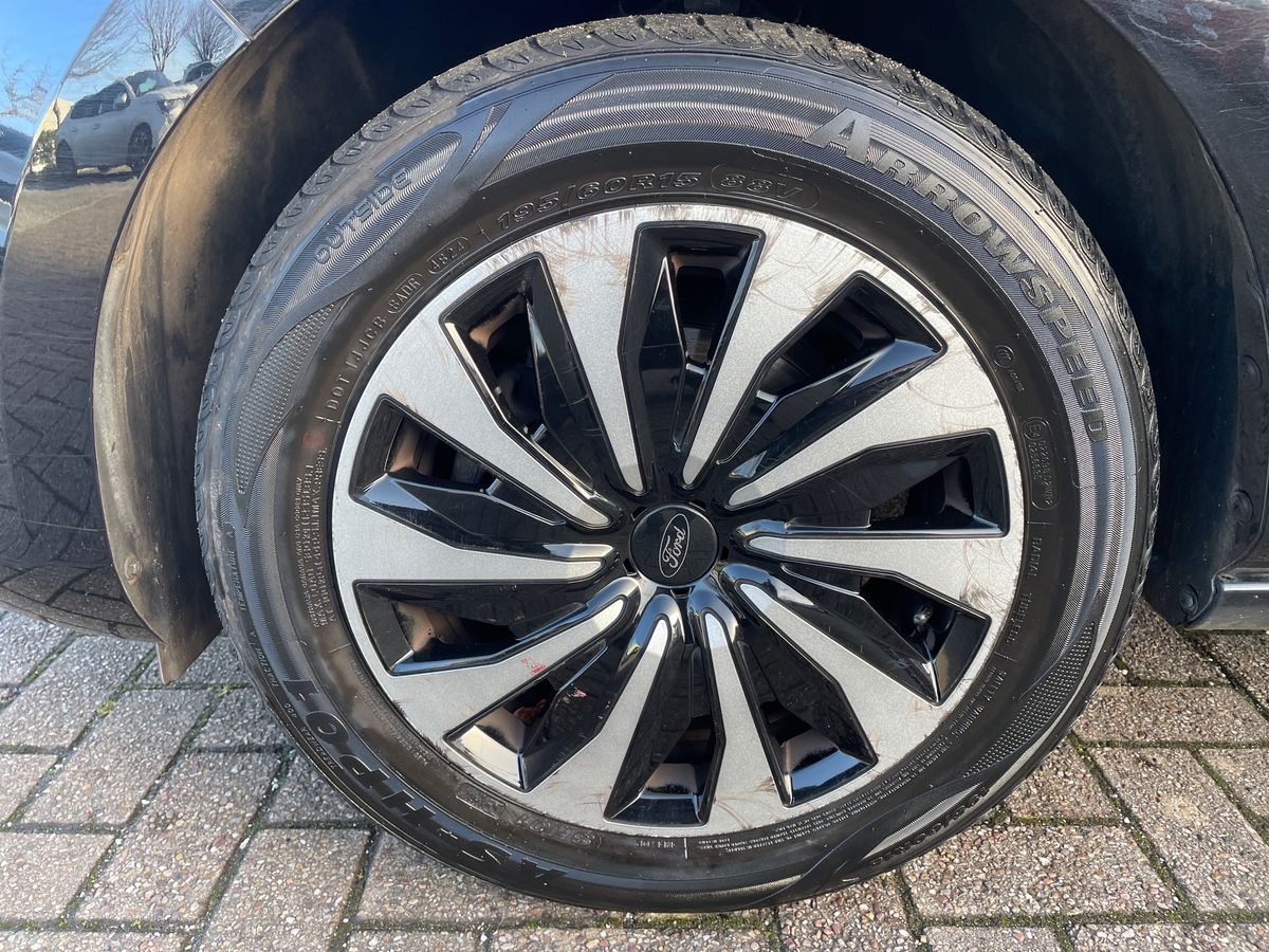 Used Ford Fiesta 2023 for sale - 76901308: Photo 11