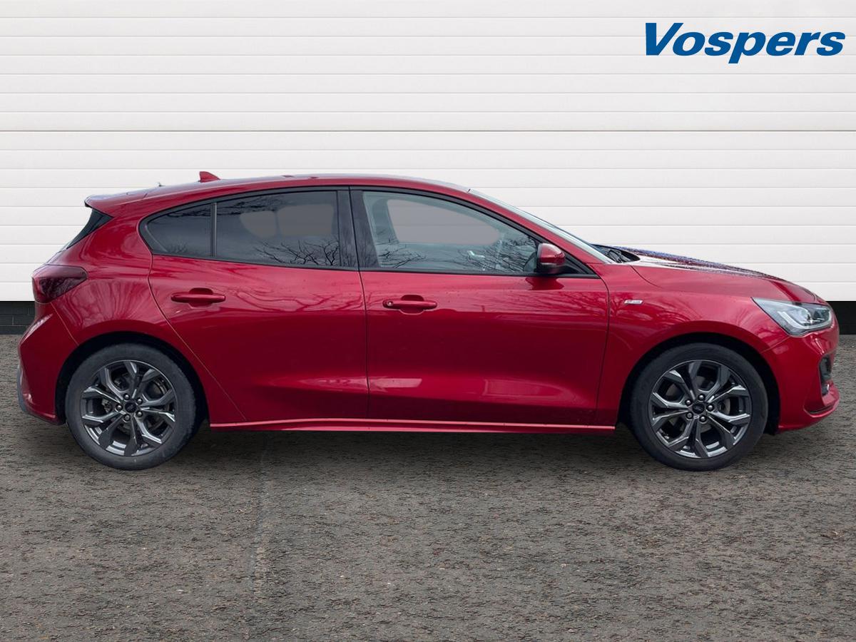 Used Ford Focus 2023 for sale - 76881717: Photo 10