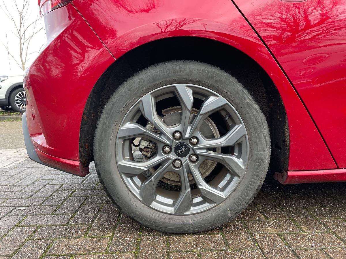 Used Ford Focus 2023 for sale - 76881717: Photo 13