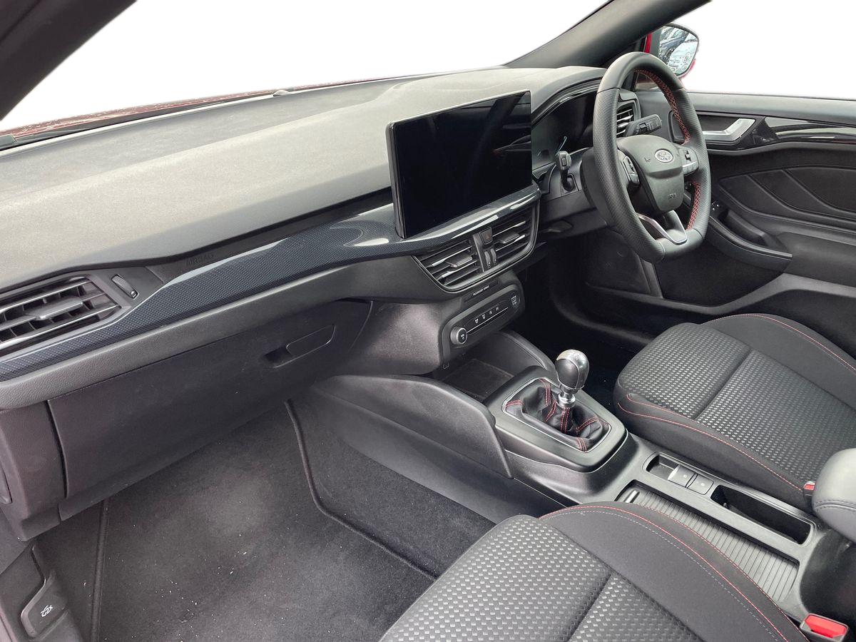 Used Ford Focus 2023 for sale - 76881717: Photo 18