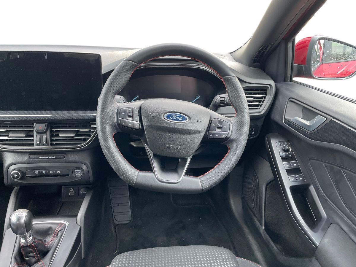 Used Ford Focus 2023 for sale - 76881717: Photo 21