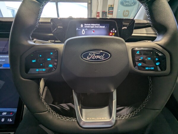 Used Ford Explorer 2025 for sale - 75565453: Photo 21