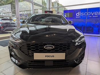 Used Ford Focus 2025 for sale - 76008111: Photo 2