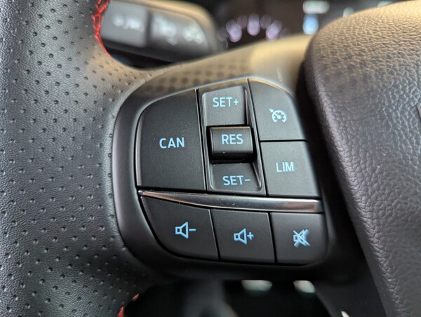 Used Ford Focus 2025 for sale - 76008111: Photo 30