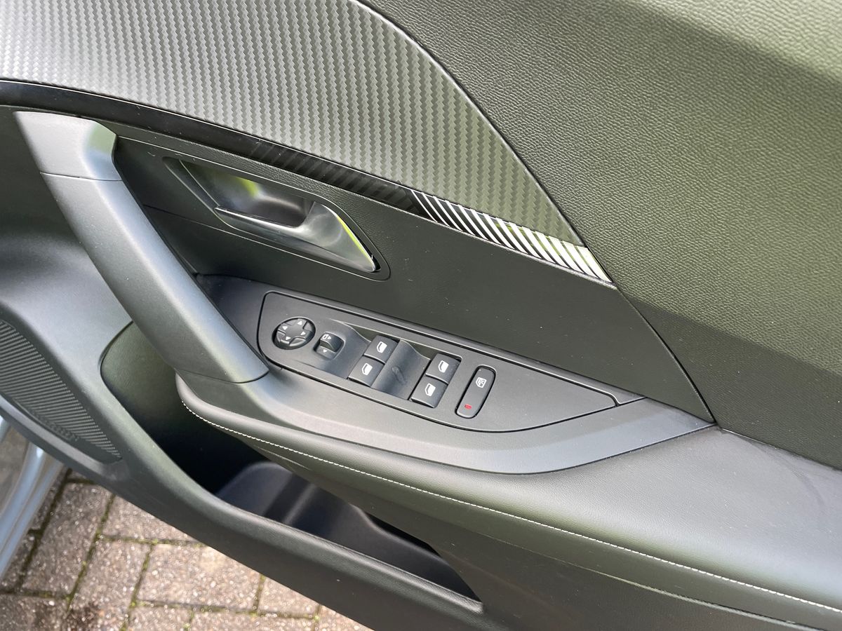 Used Peugeot 2008 2023 for sale - 77665016: Photo 24