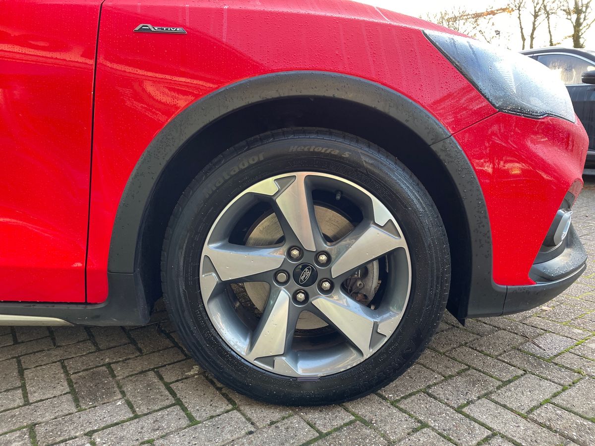 Used Ford Focus 2019 for sale - 76567928: Photo 14