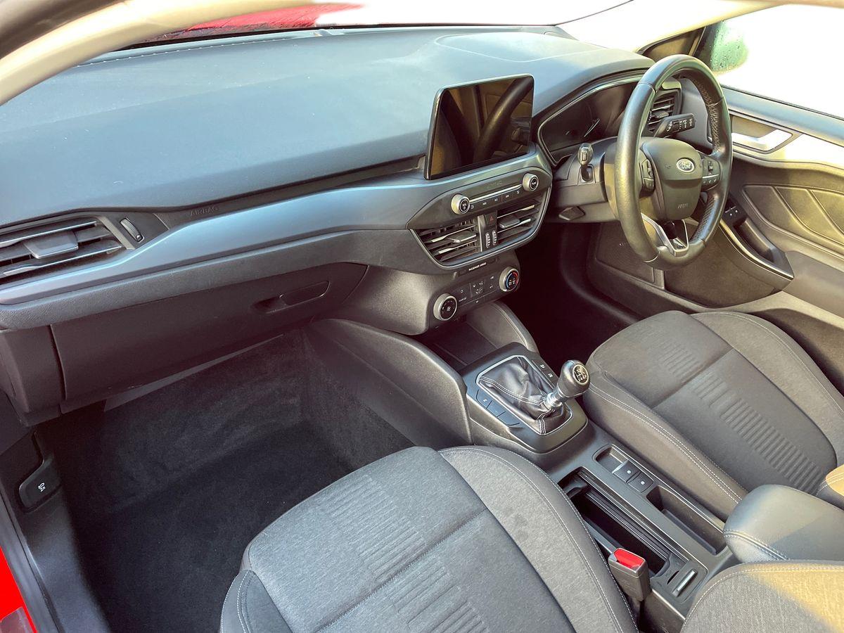 Used Ford Focus 2019 for sale - 76567928: Photo 18